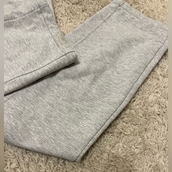 Men’s Lululemon Heather Grey Sweatpants M - Picture 4 of 4